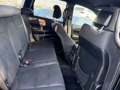 2017 Jeep Grand Cherokee Laredo