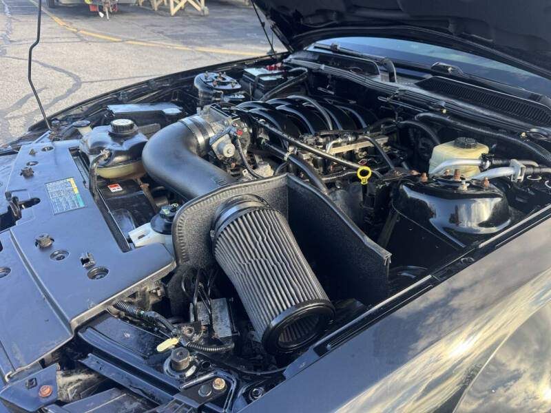 2006 Ford Mustang GT Deluxe