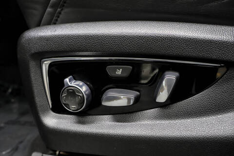 2018 Cadillac Escalade ESV Platinum