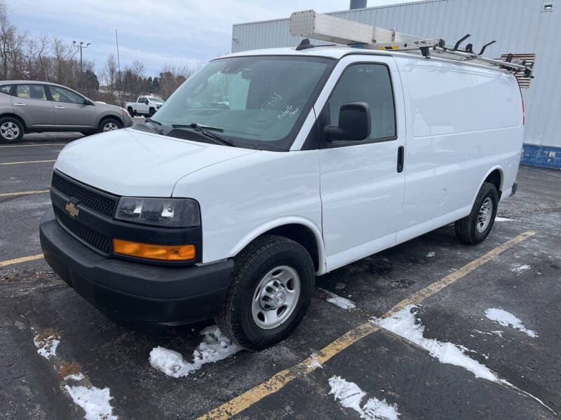 2021 Chevrolet Express 2500