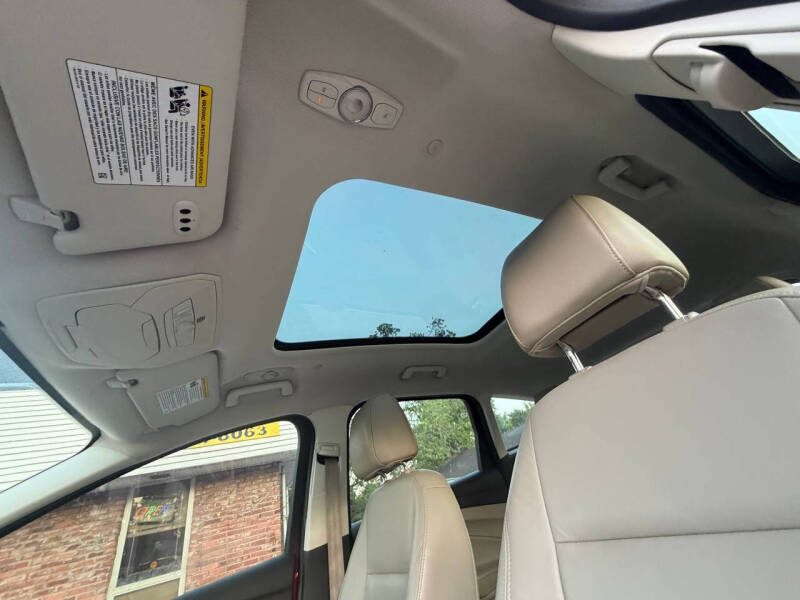 2013 Ford C-MAX Hybrid SEL