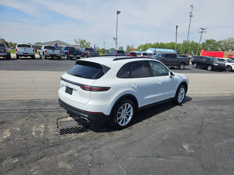 2022 Porsche Cayenne