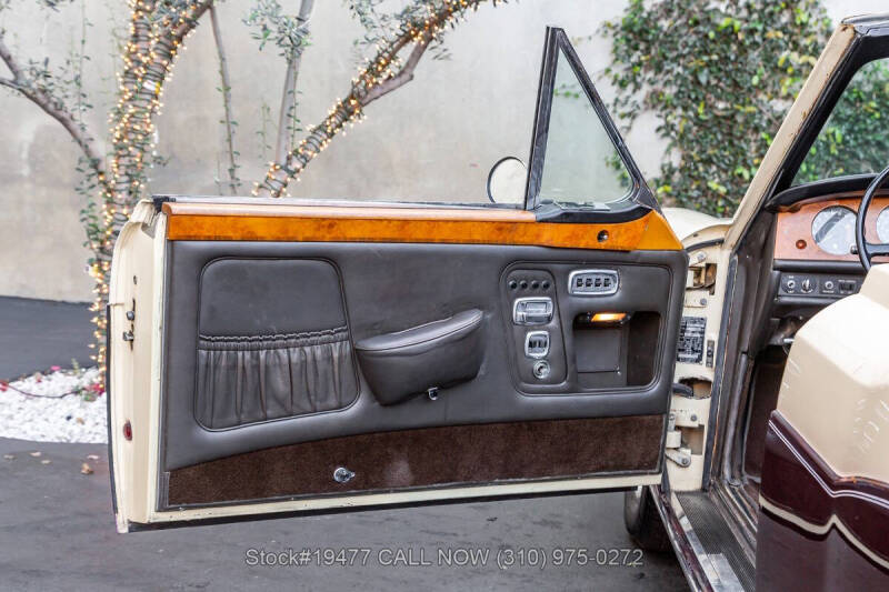 1972 Rolls-Royce Corniche