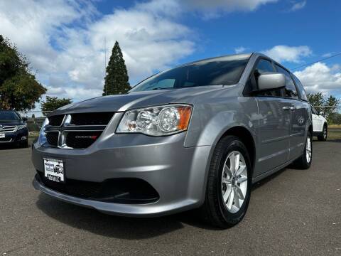 2016 Dodge Grand Caravan for sale at Pacific Auto LLC in Woodburn OR