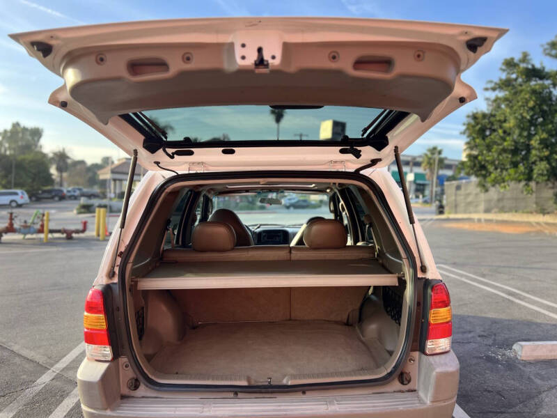 2001 Ford Escape XLT