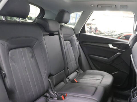 2019 Audi Q5 quattro Premium 45 TFSI