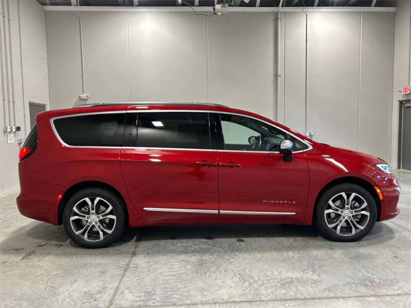 2026 Chrysler Pacifica Pinnacle