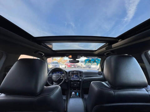 2023 Chrysler 300 S V6