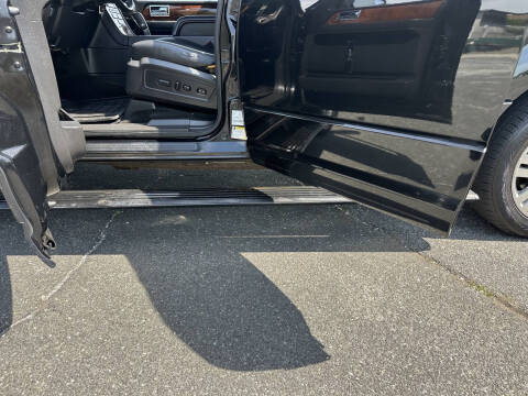 2014 Lincoln Navigator L