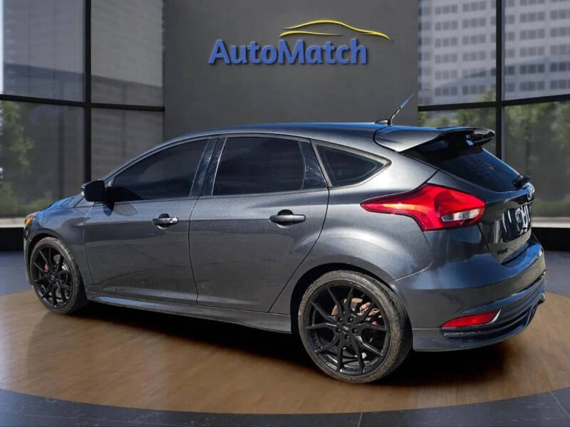 2017 Ford Focus ST