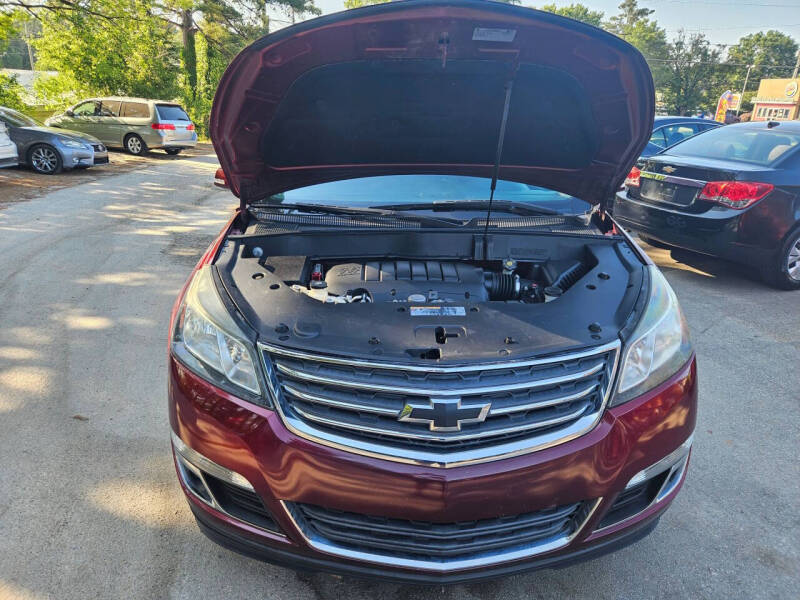 2017 Chevrolet Traverse LT