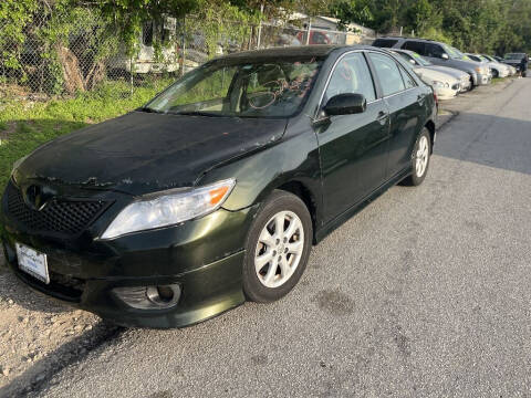 2011 Toyota Camry for sale at SCOTT HARRISON MOTOR CO in Houston TX