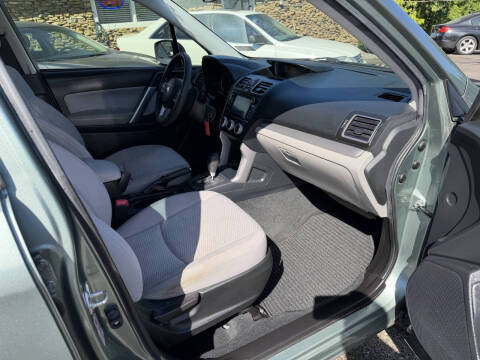 2017 Subaru Forester 2.5i