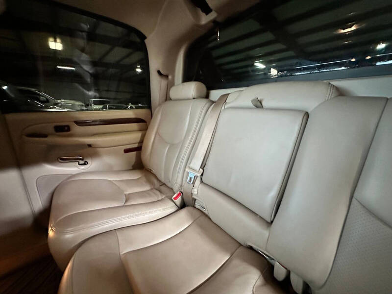 2004 Cadillac Escalade EXT