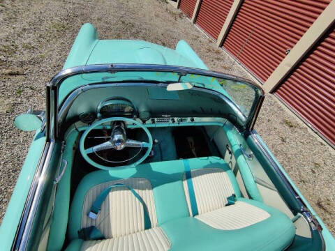 1955 Ford Thunderbird