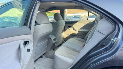 2009 Toyota Camry LE