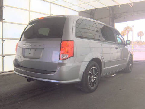 2017 Dodge Grand Caravan SE Plus