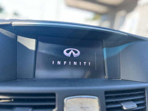 2012 Infiniti M37 x