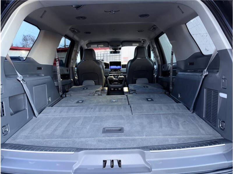 2019 Lincoln Navigator Select