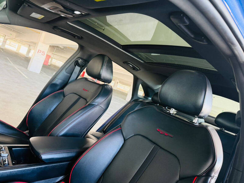 2021 Kia K5 GT