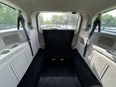 2016 Dodge Grand Caravan American Value Package