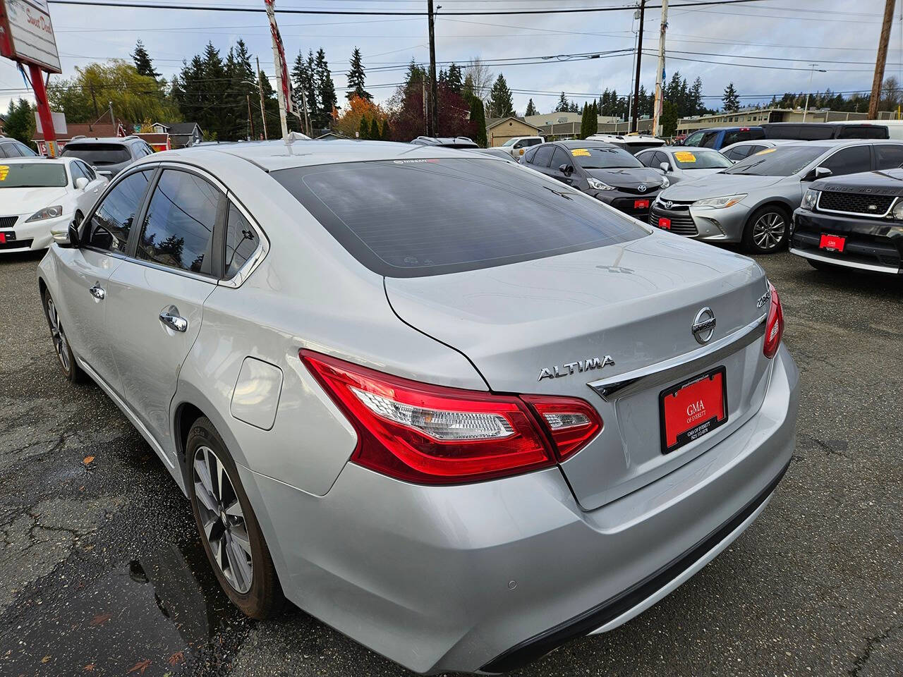 2017 Nissan Altima for sale at River Auto Sale in Everett, WA