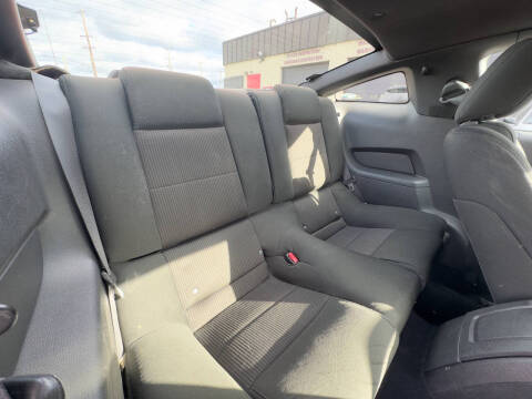 2010 Ford Mustang V6