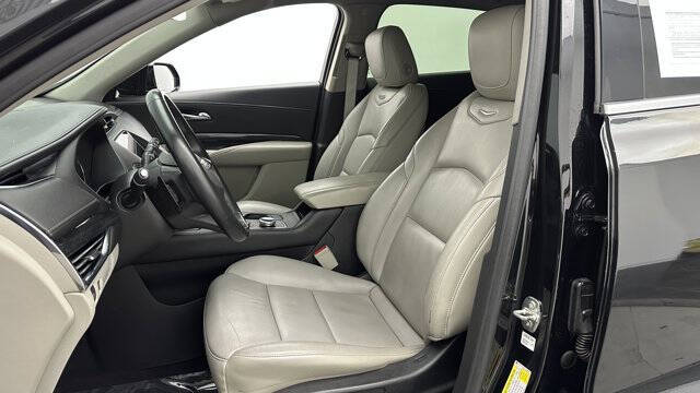 2020 Cadillac XT4 Premium Luxury