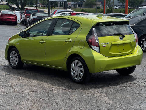 2015 Toyota Prius c Three