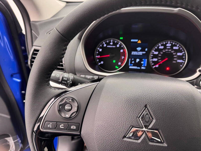 2025 Mitsubishi Eclipse Cross SE