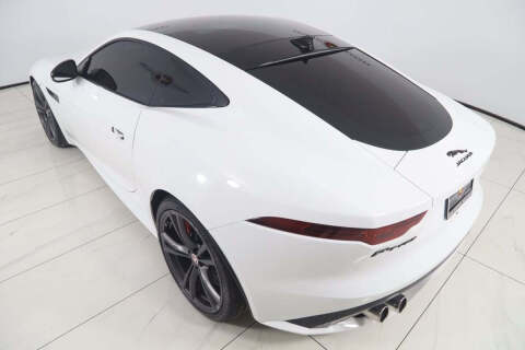 2021 Jaguar F-TYPE R