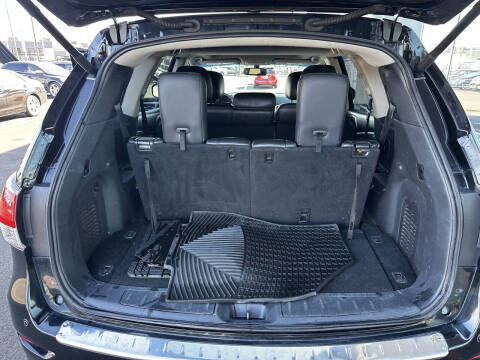 2016 Nissan Pathfinder Platinum