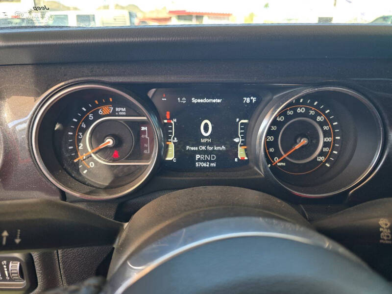 2020 Jeep Wrangler Unlimited Sahara Altitude