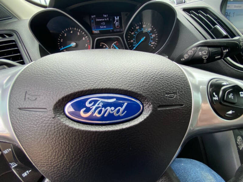 2016 Ford Escape SE