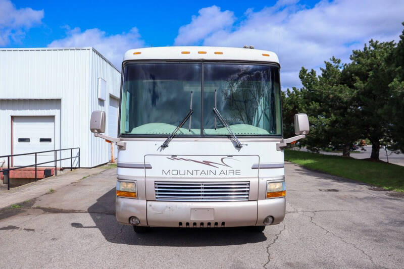 1998 Mountain Air MotorHome