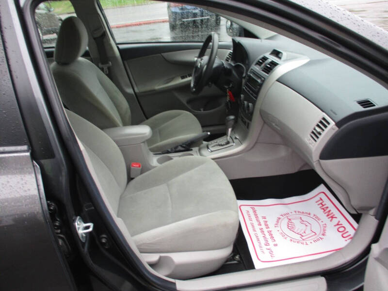 2012 Toyota Corolla LE