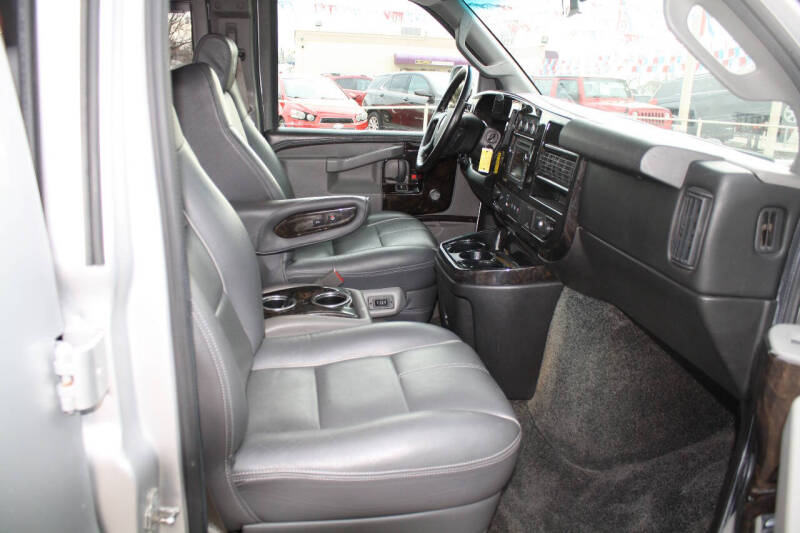 2016 Chevrolet Express 2500