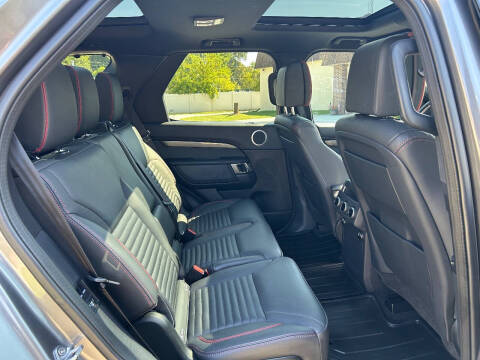 2017 Land Rover Discovery HSE Luxury