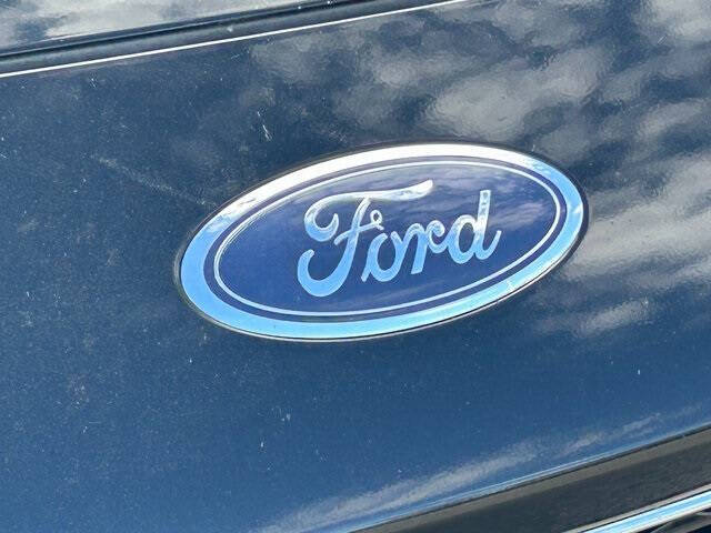 2022 Ford Escape Plug-In Hybrid SE