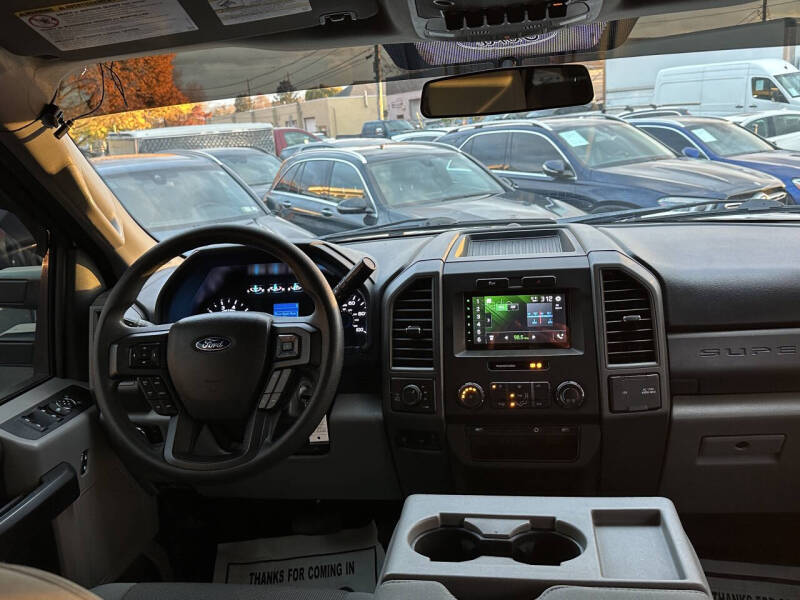 2019 Ford F-350 Super Duty XLT
