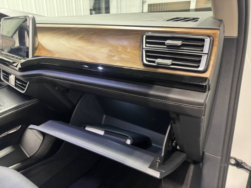 2024 Volkswagen Atlas SE 4Motion