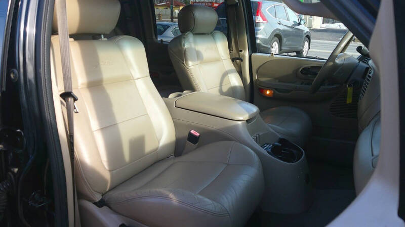 2001 Ford F-150 Lariat