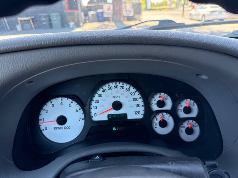 2005 Chevrolet TrailBlazer LS