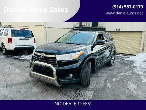2014 Toyota Highlander for sale at Daniel Auto Sales in Yonkers NY