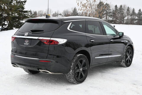 2024 Buick Enclave Essence