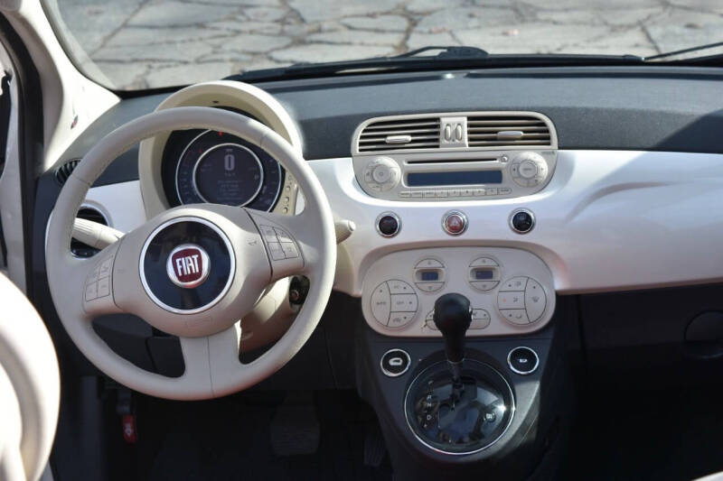 2015 FIAT 500c Lounge