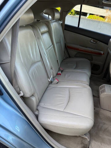 2004 Lexus RX 330