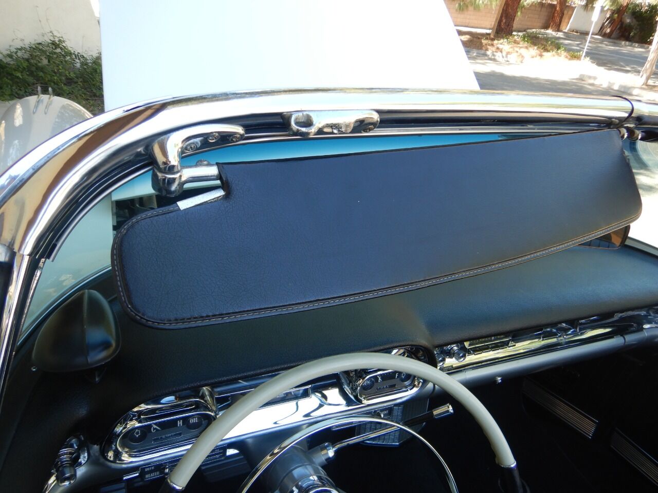 1957 Cadillac Eldorado Biarritz 69