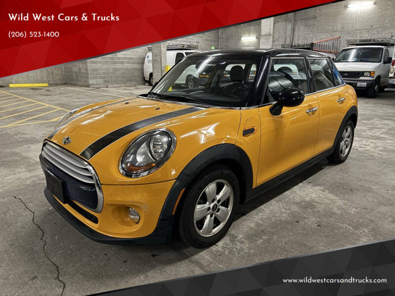 2015 MINI Cooper Base's photo