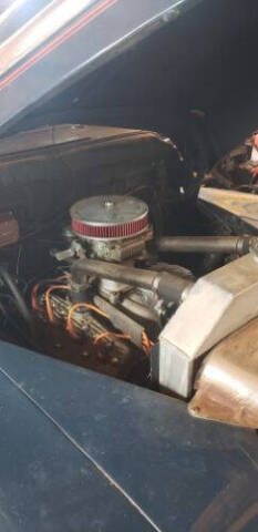 1948 Ford Super Deluxe